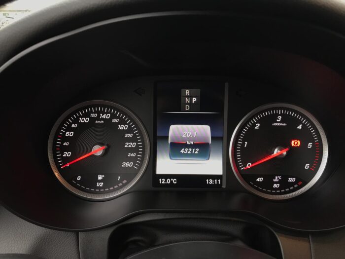 Mercedes Benz Glc 220D 9G-Tronic 4Matic - Image 10