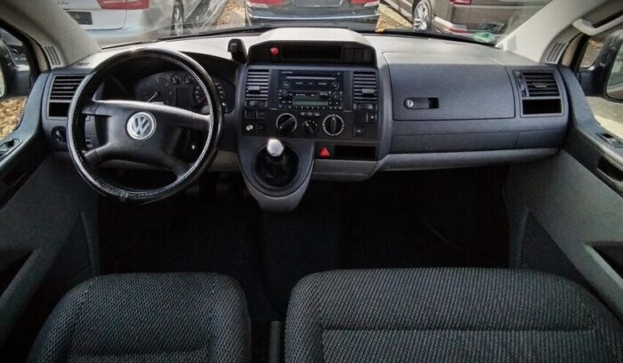 WV T5 Caravell - Image 31