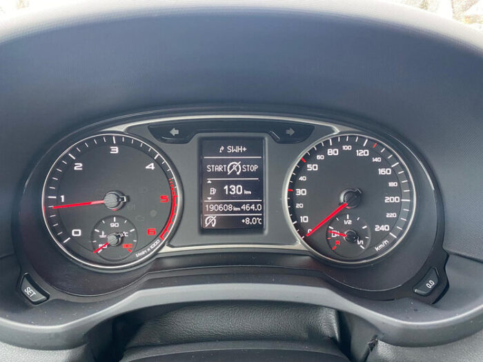 Audi A1 1,6 TDI "Attraction" - Image 8