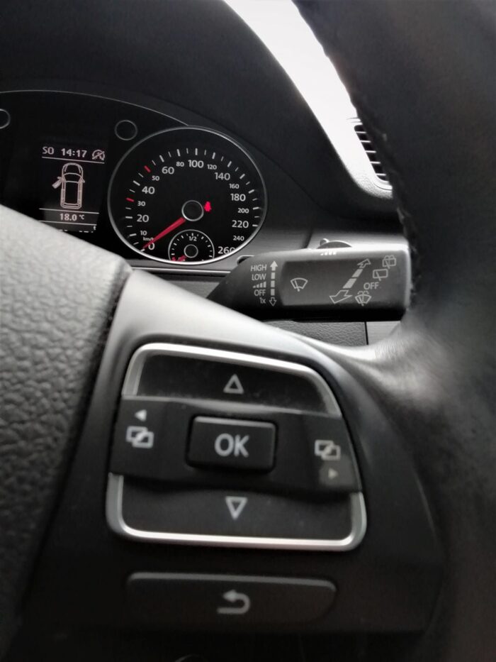VW Passat Variant 2,0 TDI "Comfortline" - Image 37