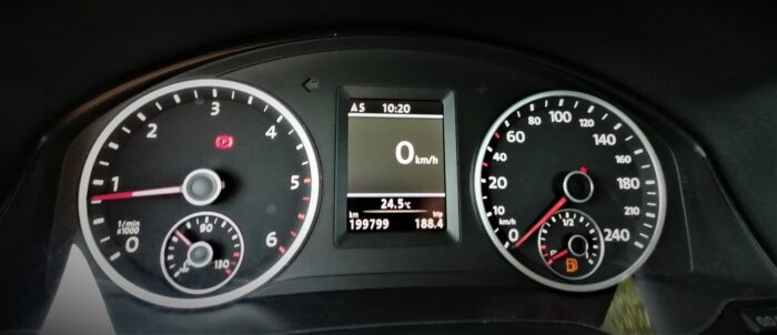 VW Tiguan 2,0 TDI 4Motion "Sport & Style" - Image 18