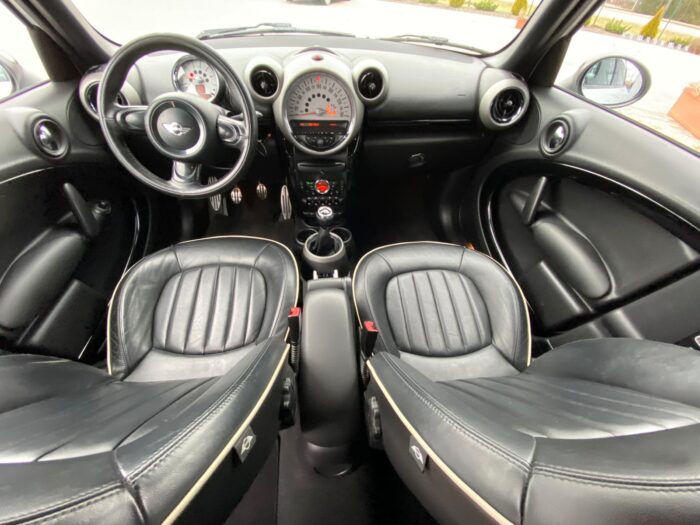 Mini Countryman Cooper SD - Image 10