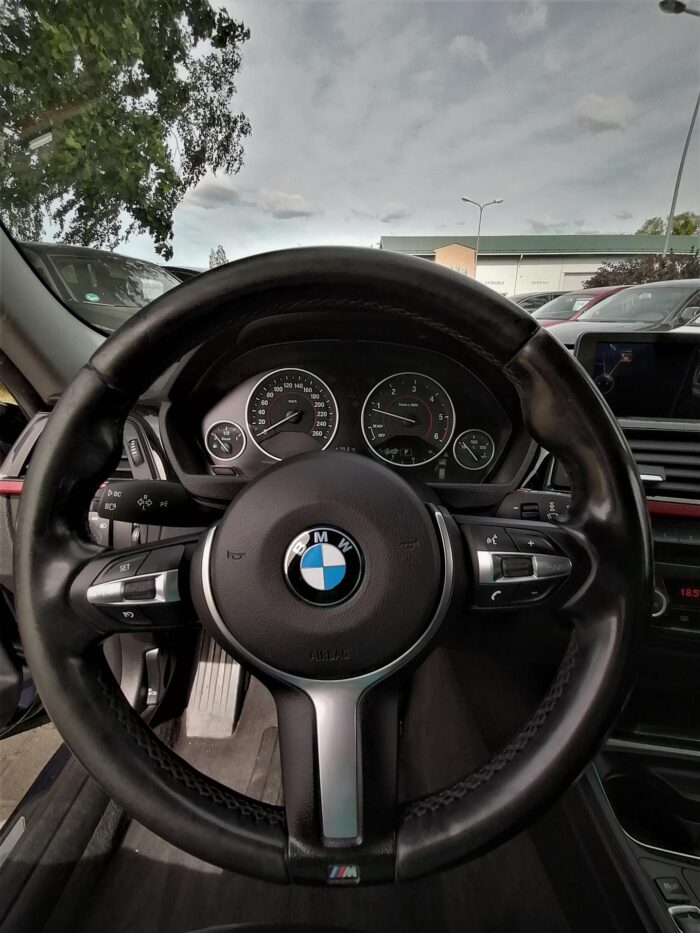 BMW 320 d Touring Steptronic "Sport Line" - Image 49