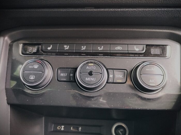 VW Tiguan - Image 19