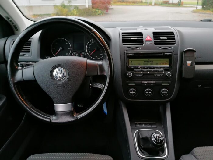 VW Golf Variant 1,9 TDI “Sportline” - Image 7