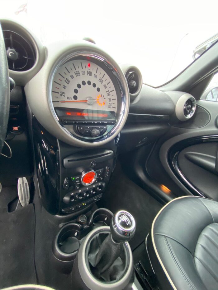 Mini Countryman Cooper SD - Image 8
