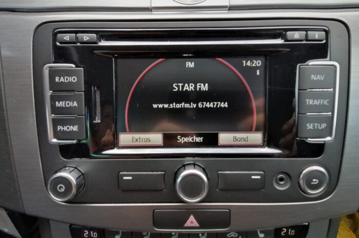 VW Passat Variant 2,0 TDI "Comfortline" - Image 38