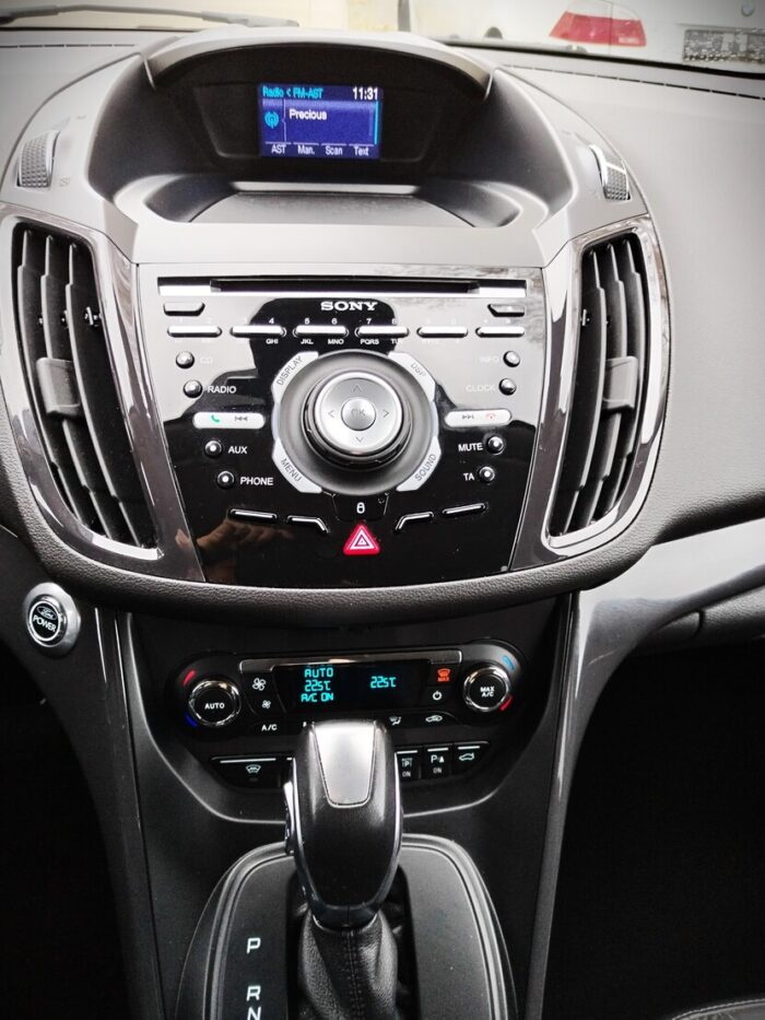 Ford Kuga 2,0 TDCI PowerShift "Titanium" - Image 20