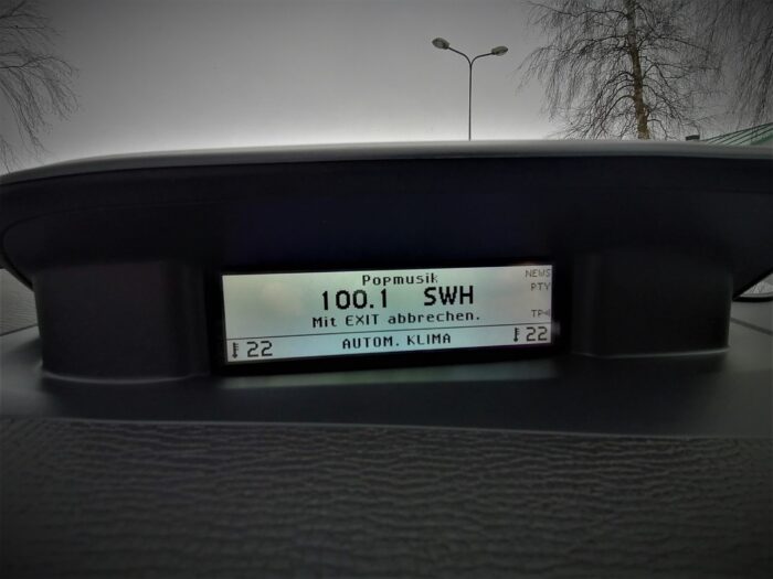 Volvo XC60 2,4 D5 AWD - Image 21
