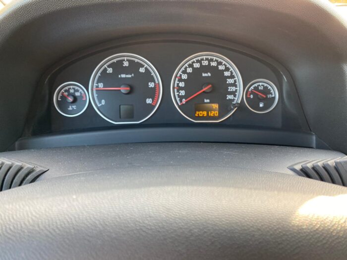 Opel Vectra Caravan 1,9 CDTI “Edition” - Image 25