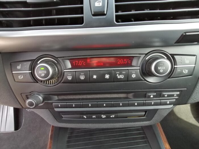 BMW X5 3.0d M-Pack - Image 36