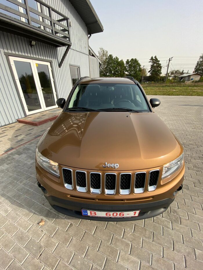 Jeep Compass Limited 2.2Crd - Image 2