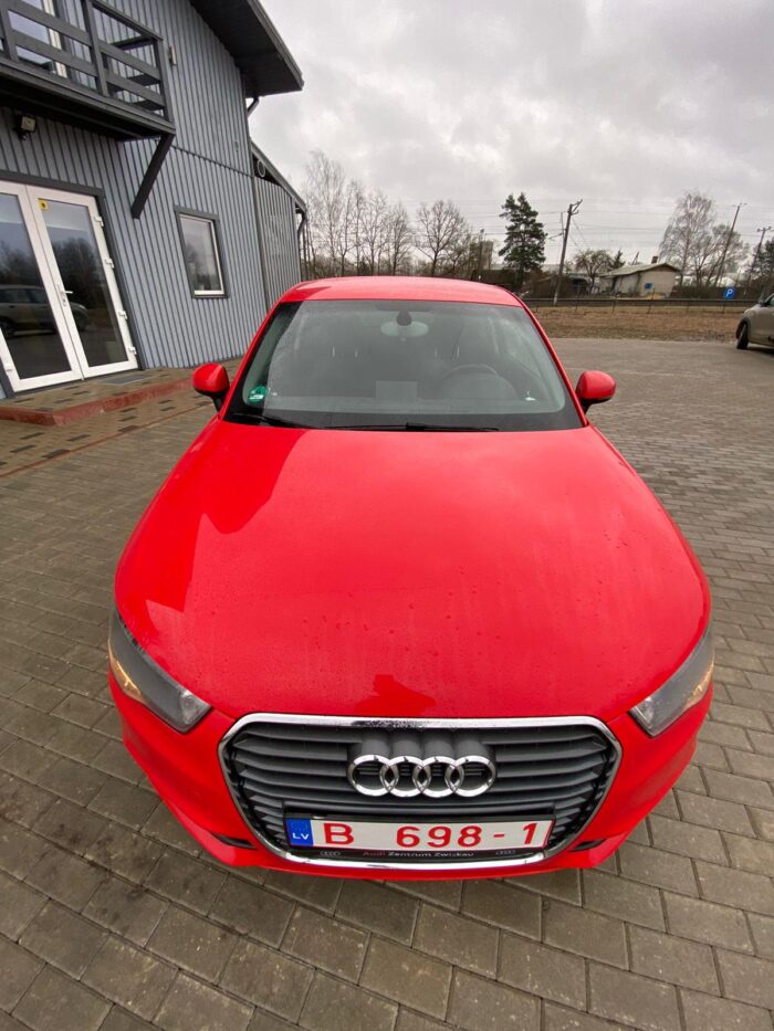 Audi A1 1,6 TDI "Attraction" - Image 12