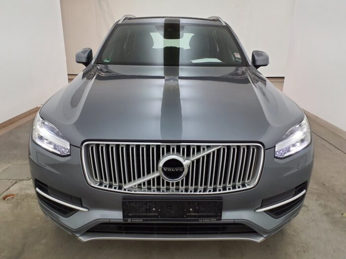 Volvo XC90 D5 AWD Geartronic "Inscription" - Image 35