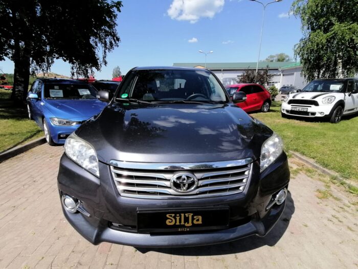 Toyota RAV4 2,2 D-4D "Life" - Image 2