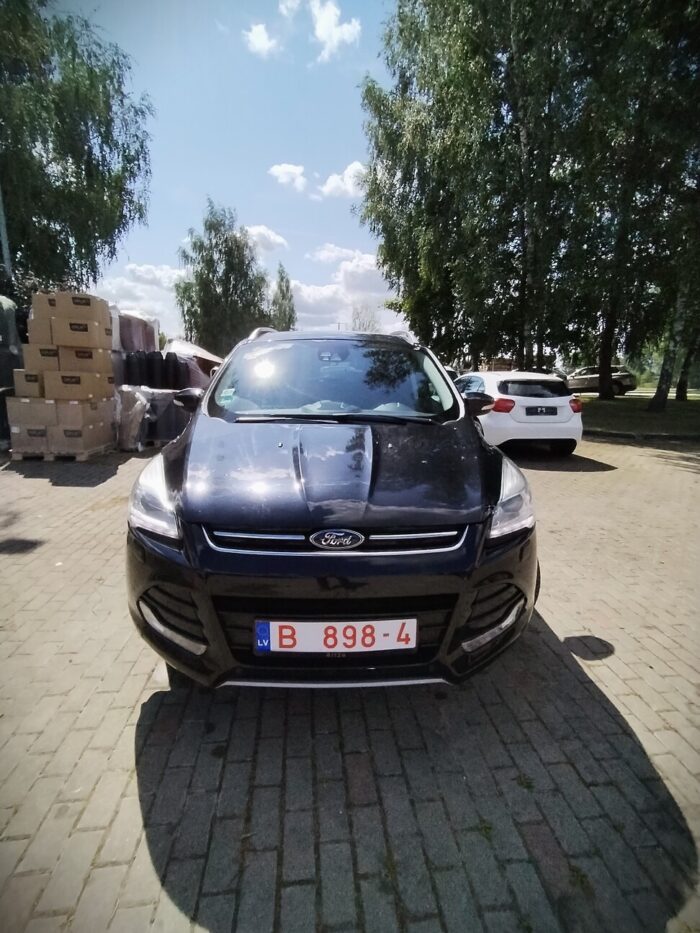 Ford Kuga 2,0 TDCI PowerShift "Titanium" - Image 2