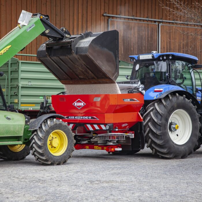 Minerālmēslu izkliedētāji KUHN AXIS - Image 3