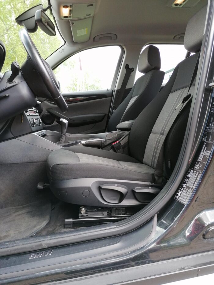 BMW X1 xDrive 20d "xLine" - Image 8