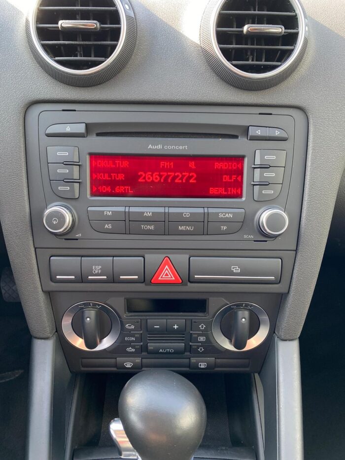 Audi A3 Sportback 2, 0 Tdi S-tronic “Ambition” - Image 9