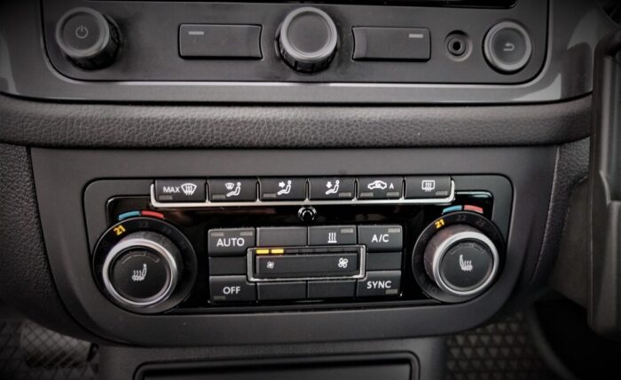 VW Tiguan 2,0 TDI BMT 4Motion DSG "Sport & Style" - Image 22