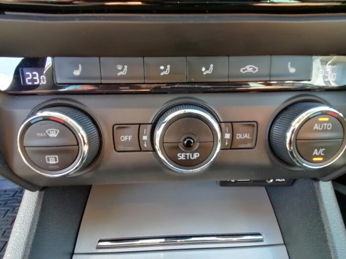 Skoda Octavia Combi 2,0 TDI Green tec "Ambition" - Image 37