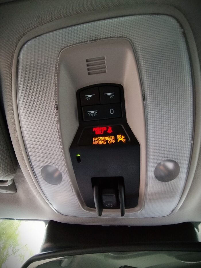 Volvo V60 2,4 D5 Geartronic "Summum" - Image 24