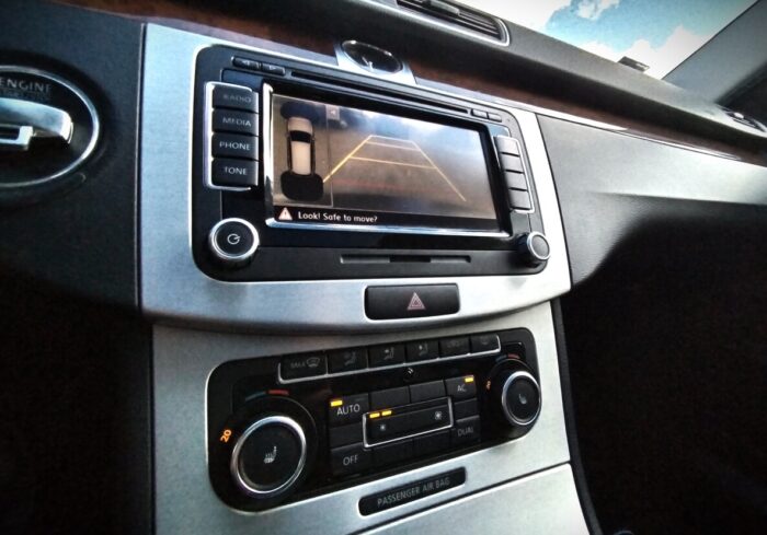 Volkswagen Passat B7 Highline - Image 22