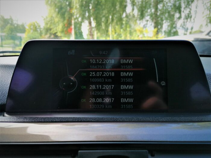 BMW 320d Touring Steptronic - Image 40