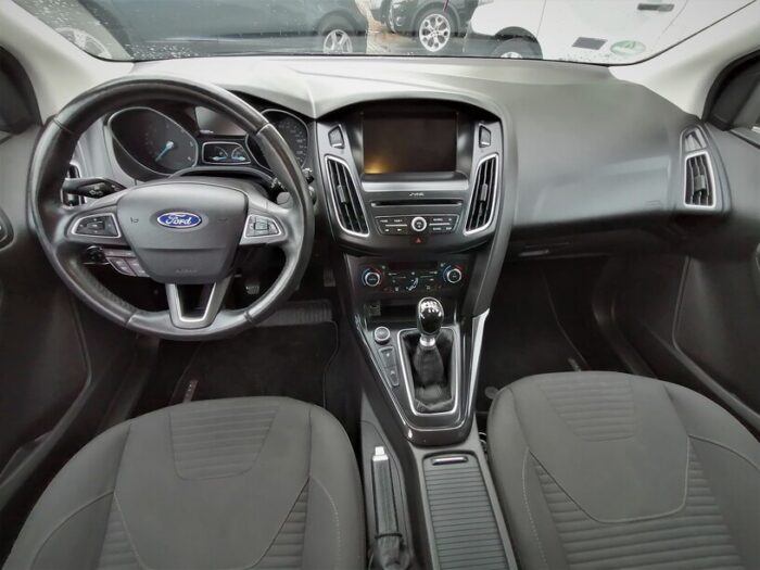 Ford Focus Turnier 2,0 TDCi "Titanium" - Image 24