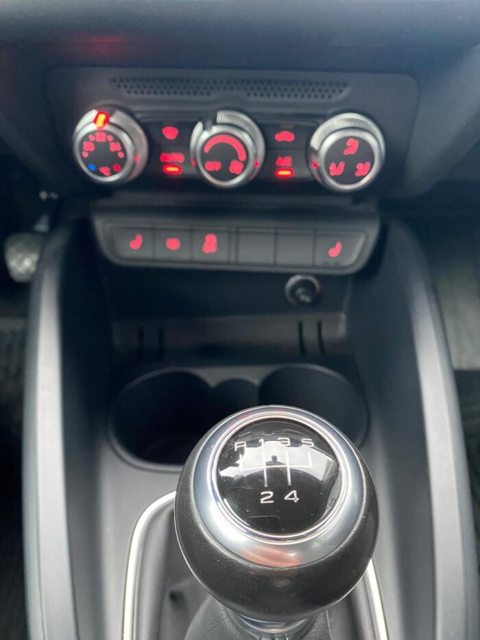 Audi A1 1,6 TDI "Attraction" - Image 35