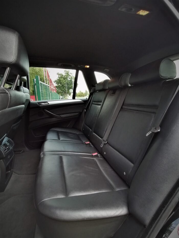 22-3 BMW X5 3.0 SD - Image 28