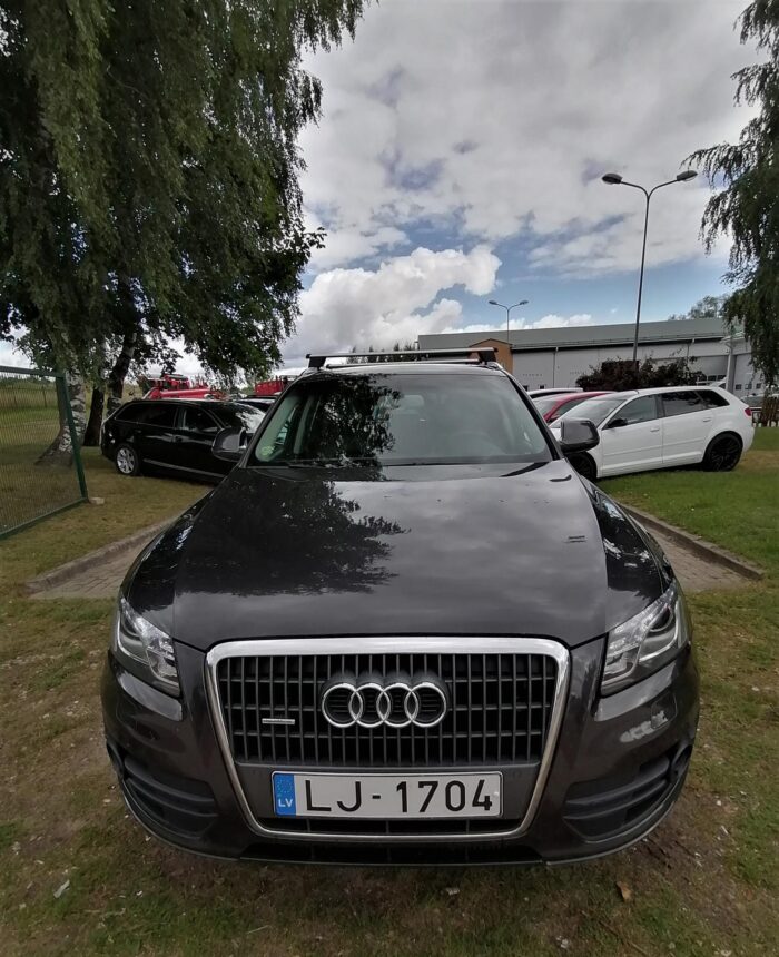 Audi Q5 Quattro 2.0 dīzelis - Image 2