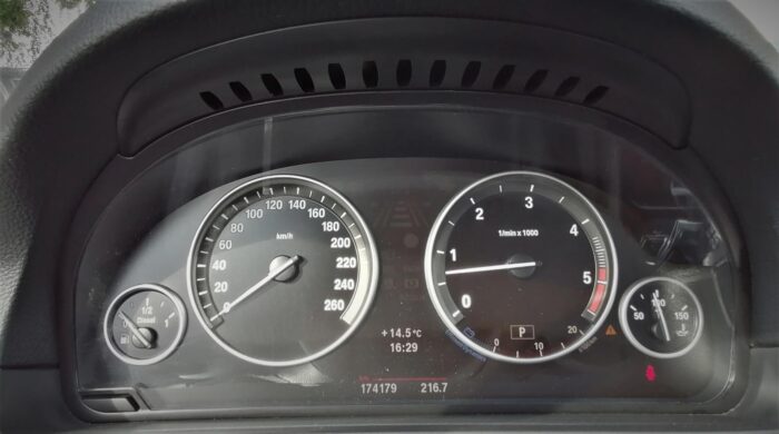 BMW 530d Steptronic - Image 20