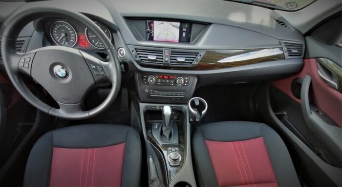 BMW X1 xDrive20d Steptronic - Image 24