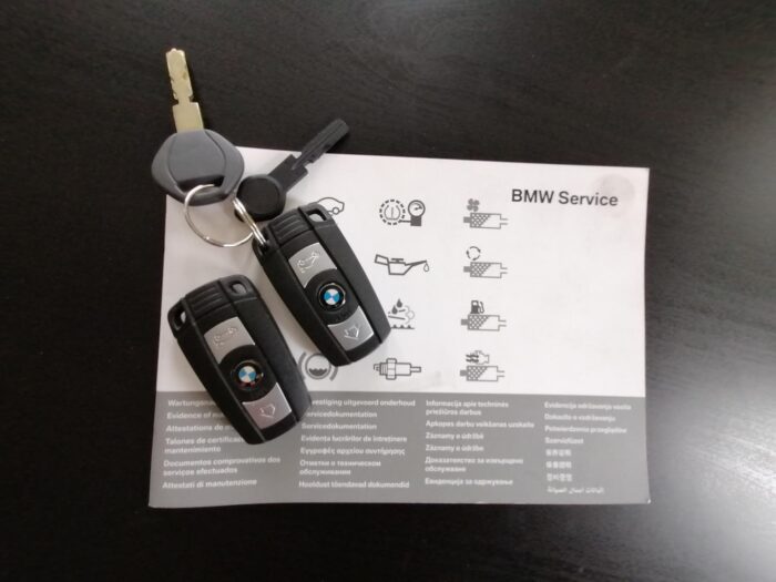 BMW X1 xDrive 20d "xLine" - Image 32