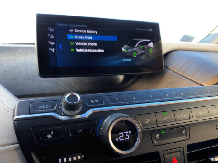 23 BMW i 3s eDrive 120 Ah Automatic - Image 26