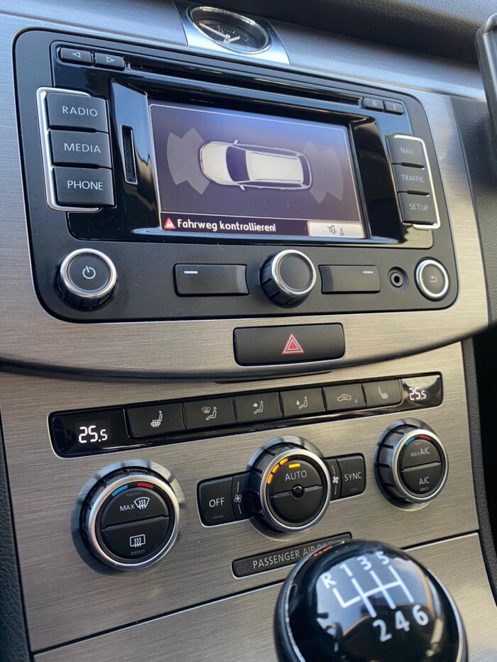 VW Passat Variant 1,6 TDI BMT “Comfortline” - Image 11