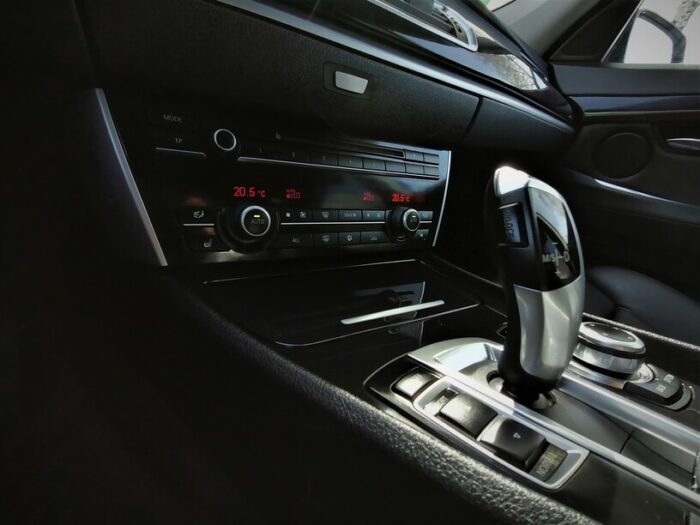 BMW 530d GT Steptronic - Image 21