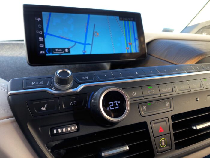 24 BMW i 3s eDrive 120 Ah Automatic - Image 27
