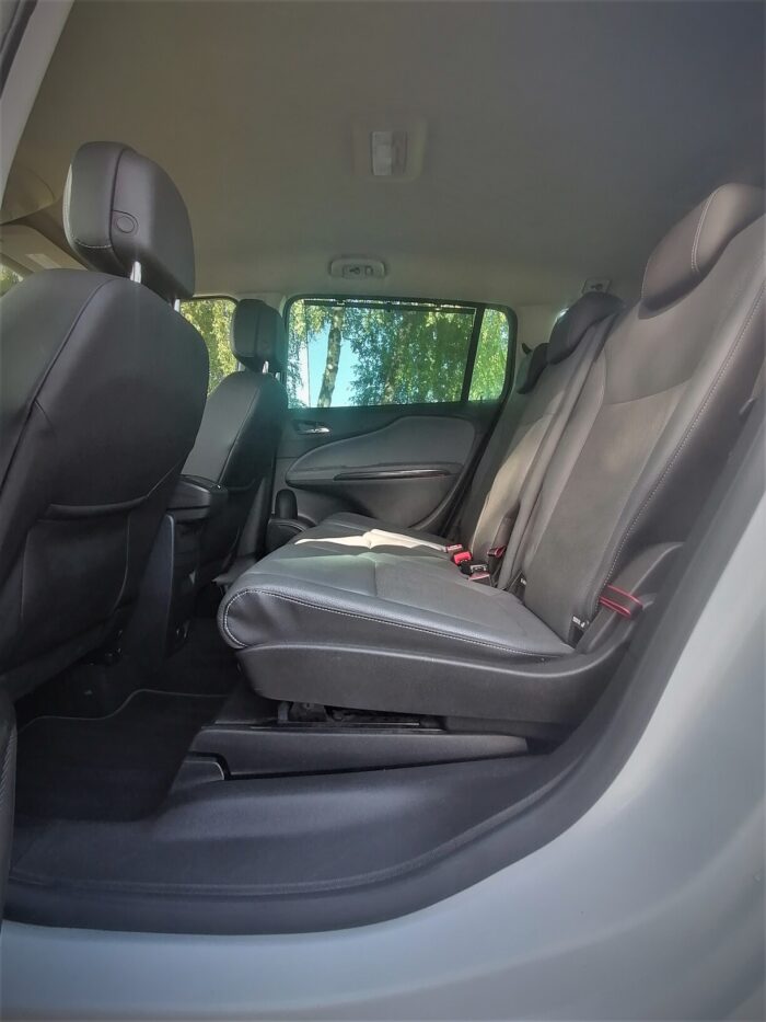 Opel Zafira Tourer 1,6 CDTI "Innovation" - Image 23