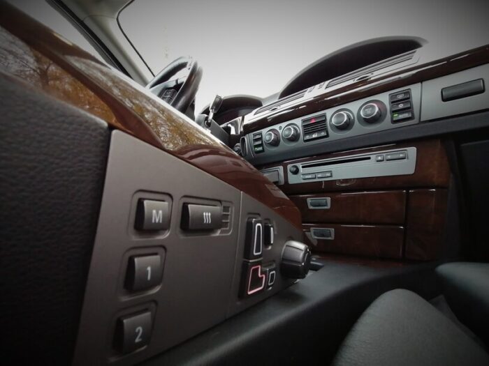 25 BMW 730 D Automatik - Image 25