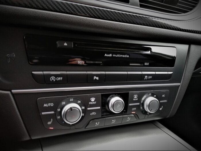 Audi A6 Avant 3,0 TDI quattro S-tronic - Image 26