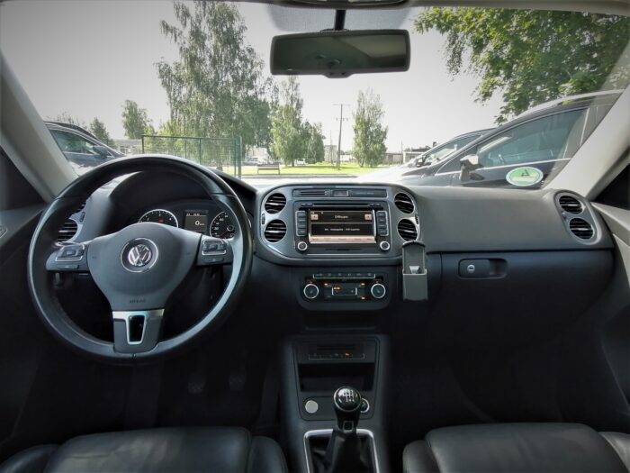 VW Tiguan 2,0 TDI 4Motion "Sport & Style" - Image 28