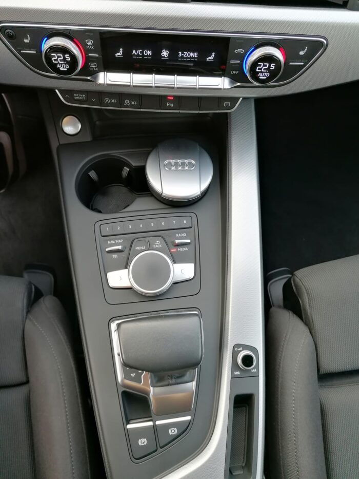 Audi A4 Avant sport 3,0 TDI S-tronic - Image 31