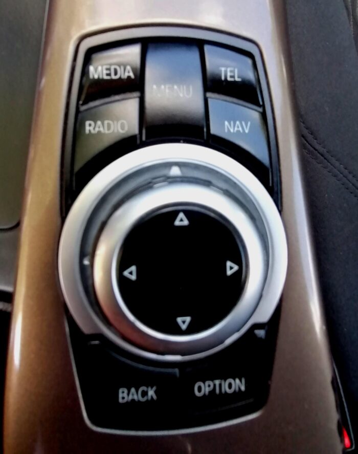BMW 320d Touring Steptronic - Image 45