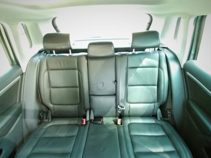 VW Tiguan 2,0 TDI 4Motion "Sport & Style" - Image 30