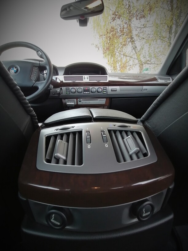 28 BMW 730 D Automatik - Image 28