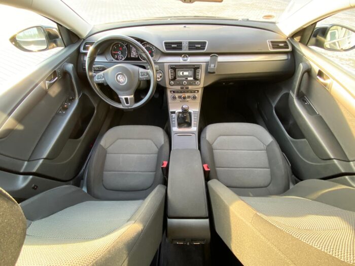 VW Passat Variant 1,6 TDI BMT “Comfortline” - Image 9