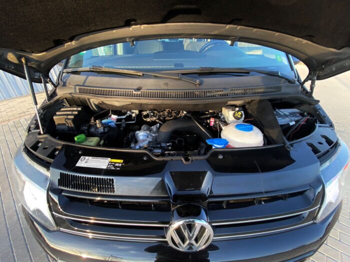 VW T5 Multivan 2,0 TDI 4Motion Automatik "Highline" - Image 4
