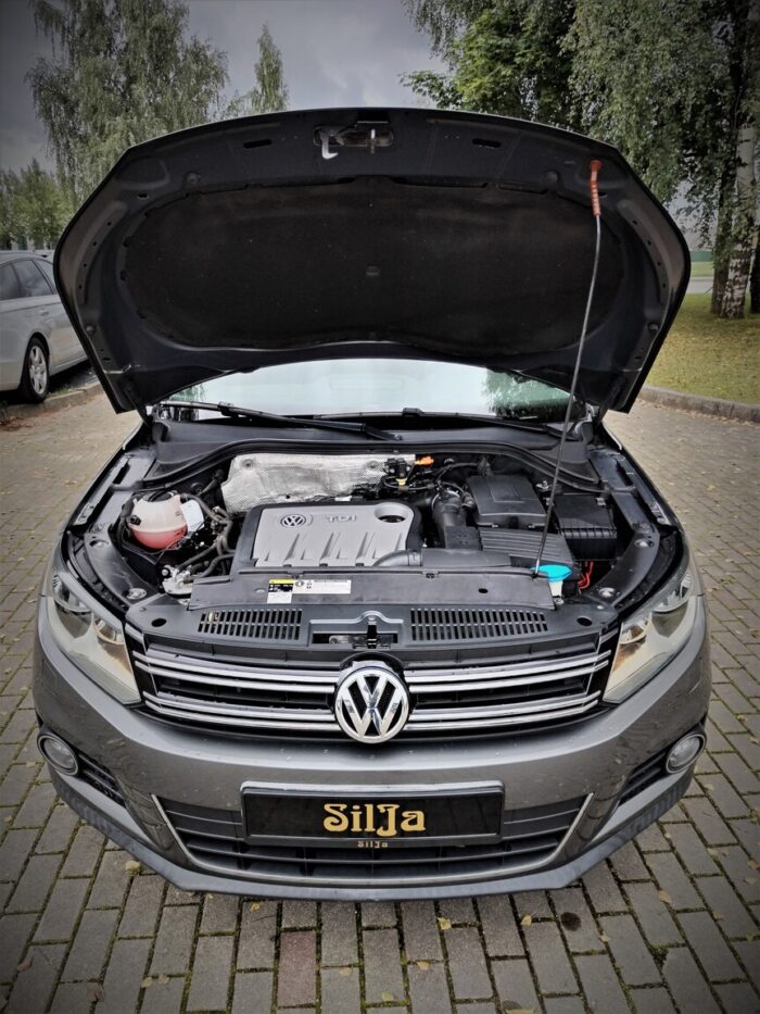 VW Tiguan 2,0 TDI BMT 4Motion DSG "Sport & Style" - Image 4